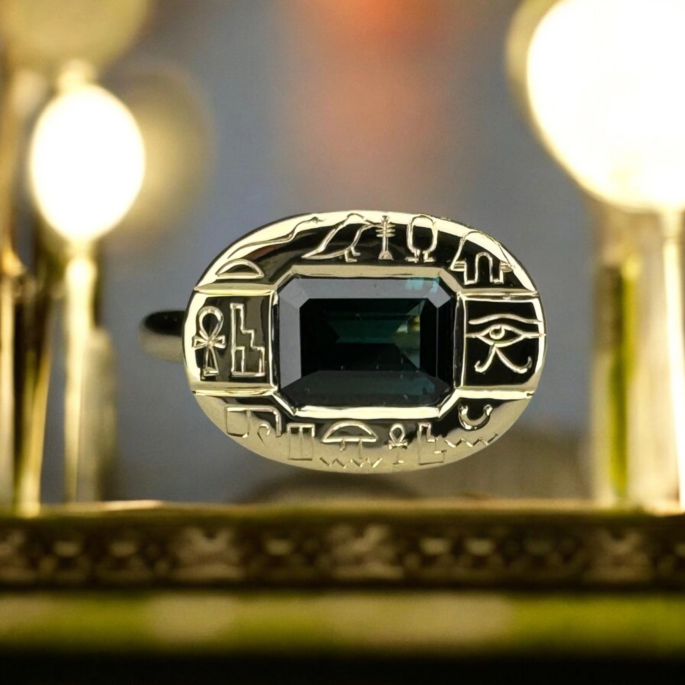 Custom engagement ring with diamond